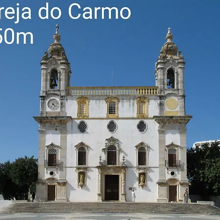 Reis Turismo *
